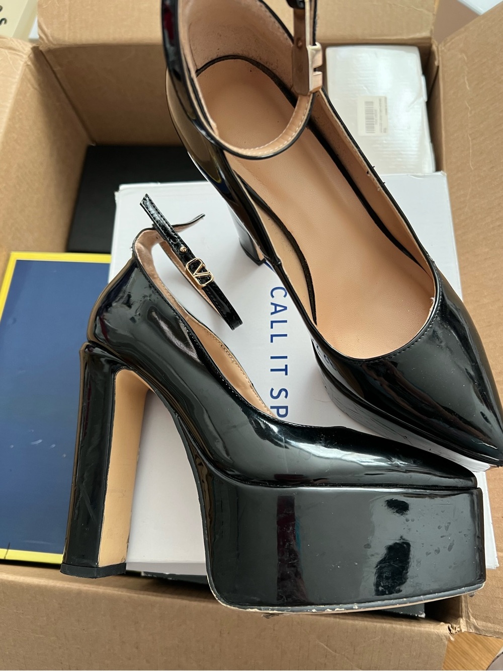 Luxury shoes Black Patent Platform Ankle-Strap Pumps